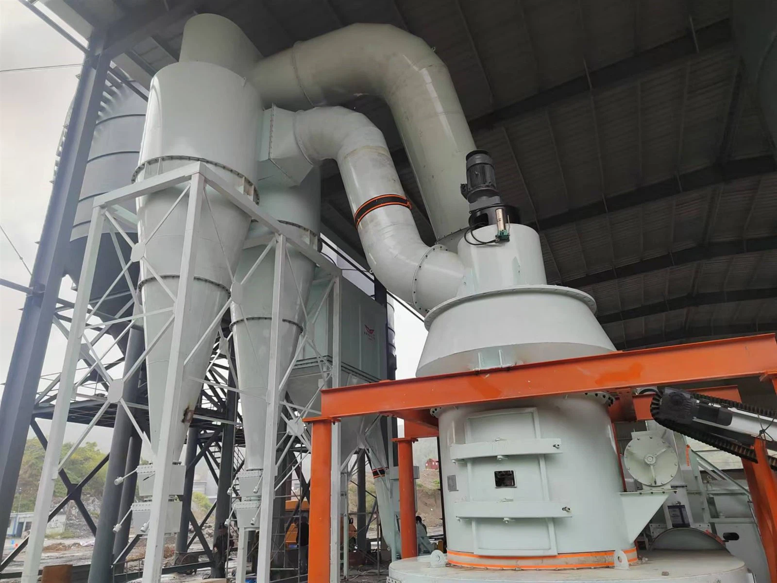 A Complete Limetone Grinding Mill Plant
