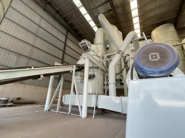 7tph Raymond Mill MGW138 For Grinding Bentonite