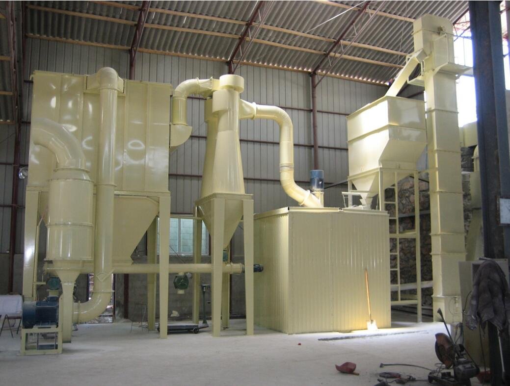 Calcium oxide micro powder mill