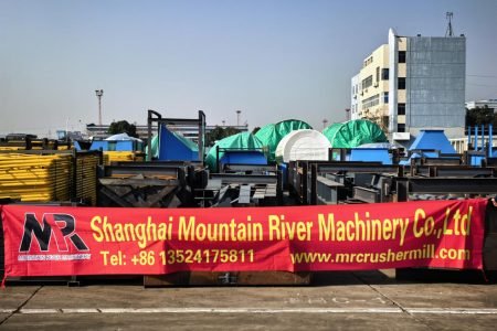 Shipping photos of the MR copper ore ball mill